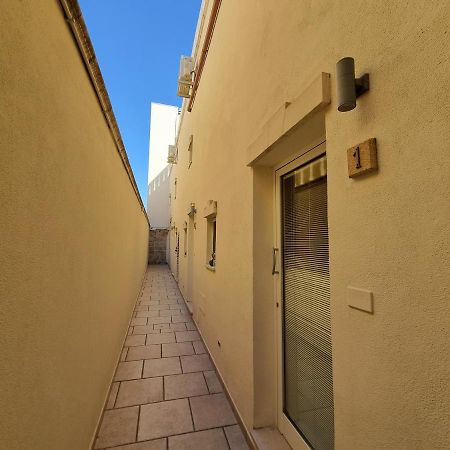 Bed and Breakfast Dimora Mazzini - Salento Selection Тульє Екстер'єр фото