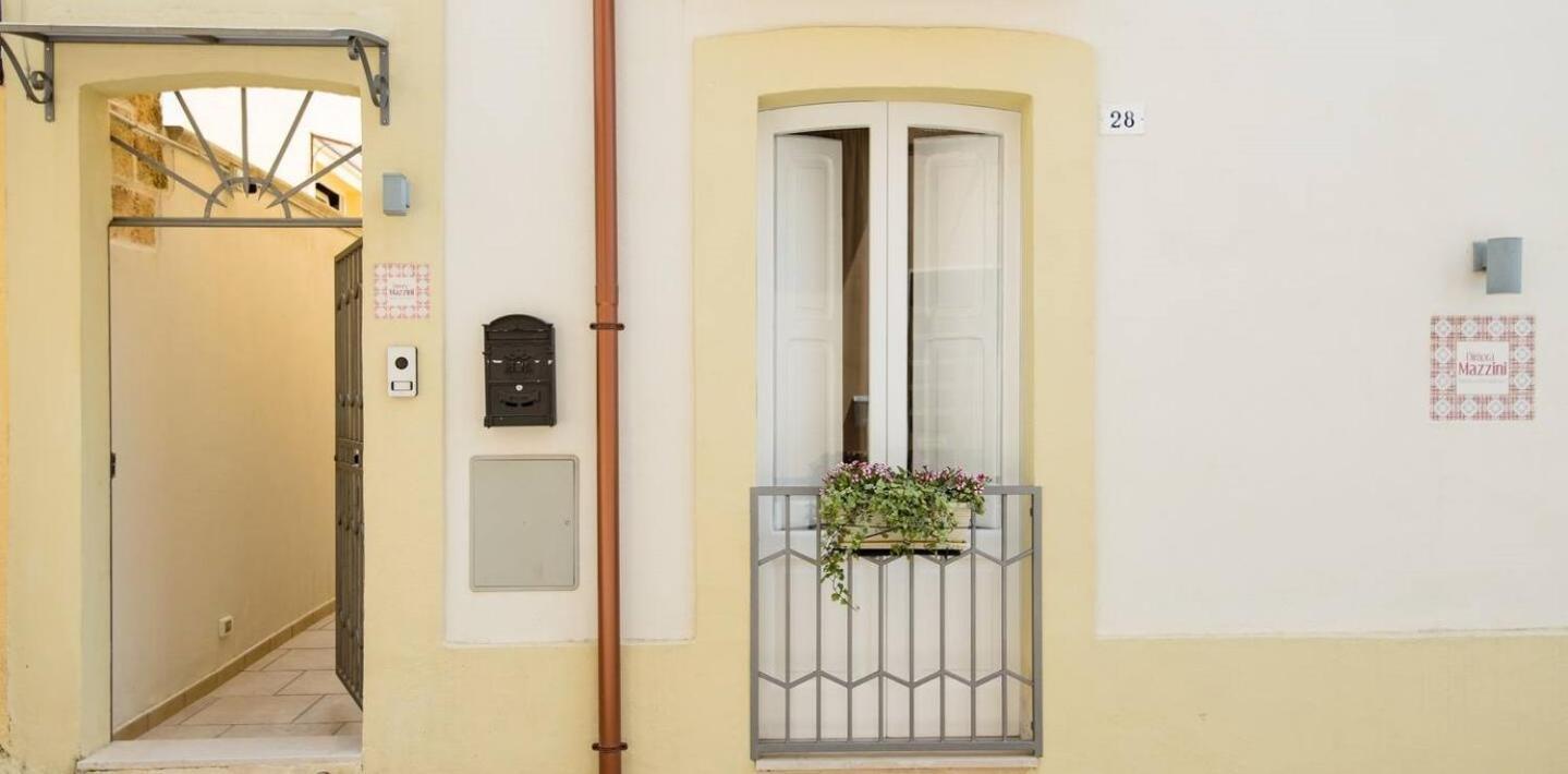 Bed and Breakfast Dimora Mazzini - Salento Selection Тульє Екстер'єр фото